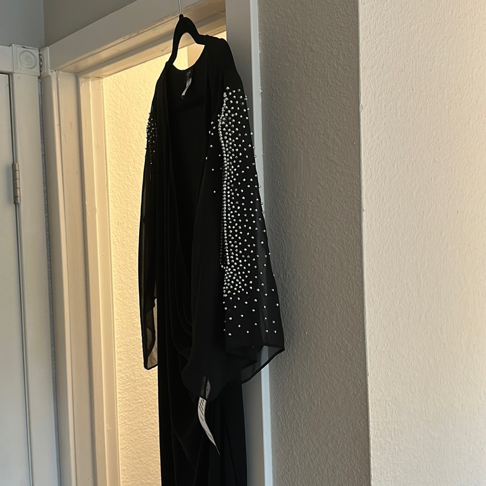 Black Plus Size Beaded-Sleeve Ruched Maxi Dress